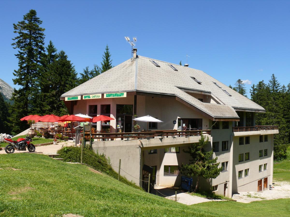 Hotel Cartusia Sarcenas Exterior photo